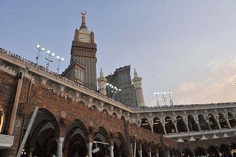 منها برج الساعة في مكة.. أطول 10 أبراج في العالم