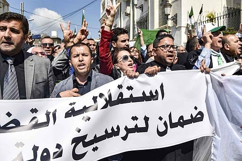 تصعيد غير مسبوق بين وزارة العدل الجزائرية والقضاة المضربين عن العمل