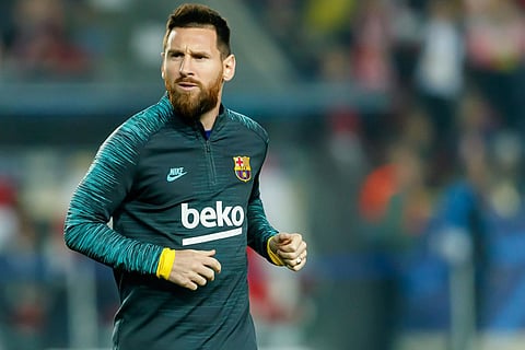 برشلونة يواجه بلد الوليد لاقتناص صدارة الدوري الإسباني