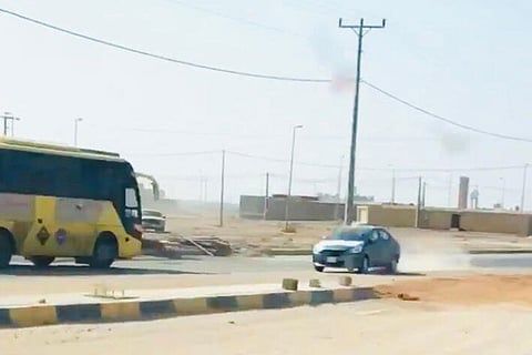 القبض على قائد حافلة سار عكس الاتجاه في المجمعة بالرياض