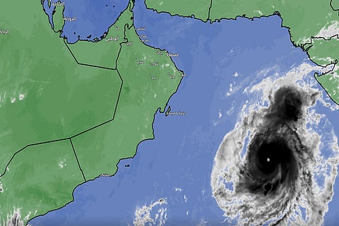 «الأرصاد» توضح آخر مستجدات «مها» و«كيار» وتنصح بمتابعة تقارير الطقس