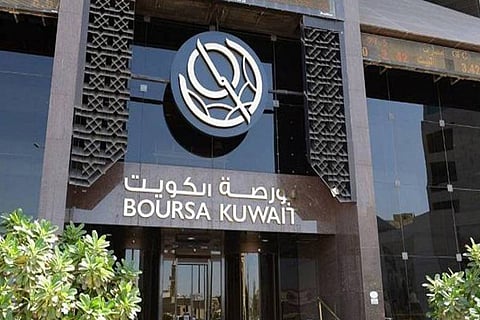 بورصة الكويت تنهي تعاملاتها على انخفاض المؤشر العام 23.43 نقطة