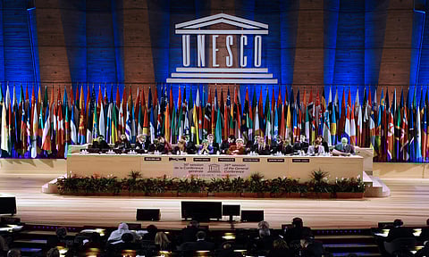 تنفيذًا لاتفاقية اليونسكو.. السعودية تسلم العراق وثائق تاريخية