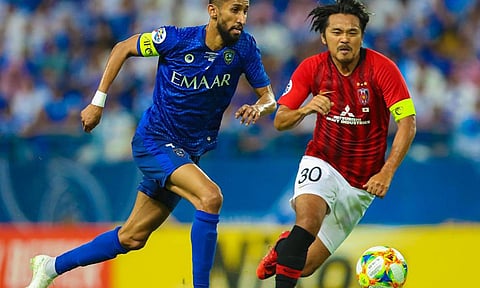 في شوط إضاعة الفرص.. شباك أوراوا تستعصي على لاعبي الهلال