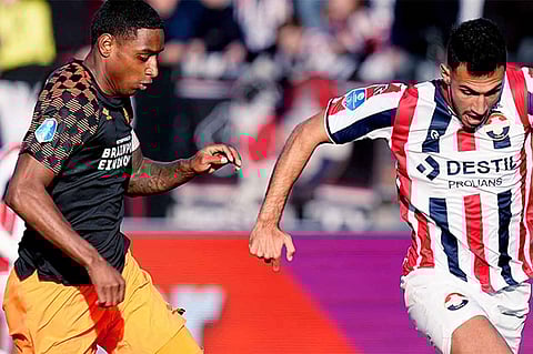 آيندهوفن يواصل ترنحه ويسقط في فخ الهزيمة بالدوري الهولندي