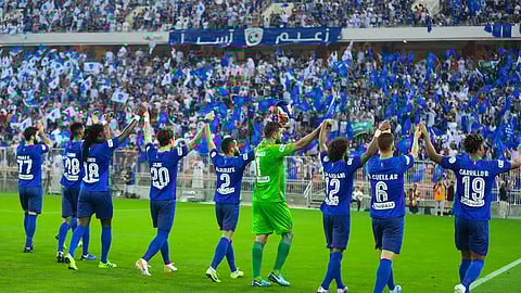 طائرة خاصة تنقل الهلال إلى اليابان.. الأحد