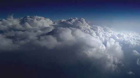 الأرصاد: استمرار السحب الرعدية الممطرة على عدة مناطق بالسعودية.. الأربعاء