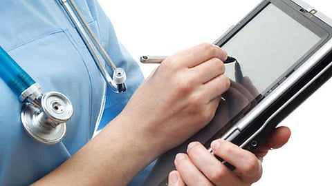 استخداماته ومزاياه.. الطب «الحيوي الإلكتروني» خيال يتحوّل إلى حقيقة