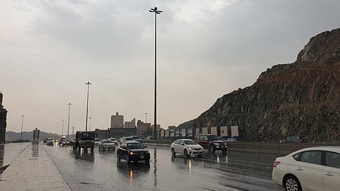 الأرصاد: استمرار السحب الرعدية الممطرة على عدة مناطق.. الخميس