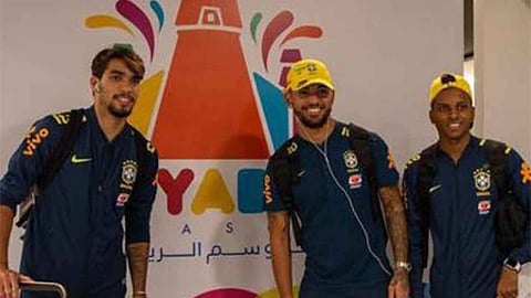 بالصور.. وصول منتخب البرازيل لمواجهة الأرجنتين في السوبر كلاسيكو بالرياض