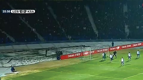 الأخضر يتأخر أمام أوزبكستان بهدف من خطأ للشهراني والفرج يتعادل من ركلة جزاء