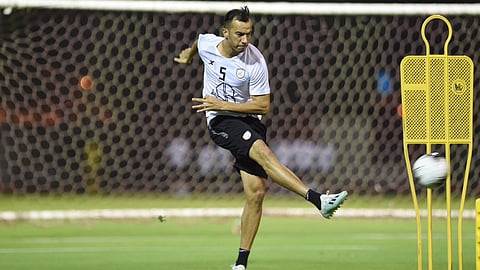 جمال بن العمري على رادار أندية سعودية.. والشباب يرفض بيعه