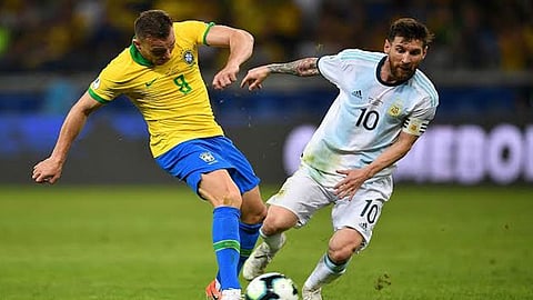 بث مباشر.. الأرجنتين والبرازيل