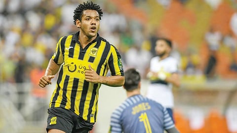 مصادر «عاجل»: الاتحاد ينجح في تجديد عقد البرازيلي رومارينهو حتى 2022