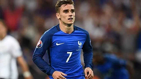 جريزمان يقود فرنسا لاجتياز ألبانيا بثنائية في تصفيات «يورو 2020»