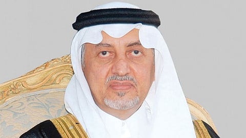 أمير مكة يوقع عقد توريد 400 حافلة كمرحلة أولى لمشروع النقل العام