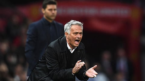 بينهم لاعب عربي.. مورينيو يرغب في حسم 5 صفقات لصالح توتنهام