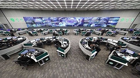 إصابات في انقلاب مركبة على طريق الجرد بالقنفذة