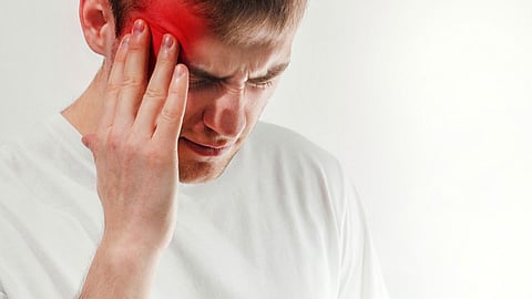 5 أطعمة تزيد الصداع النصفي