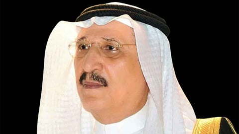 أمير جازان يُعزي المقدم القحطاني في وفاة عائلته بحادث مروري