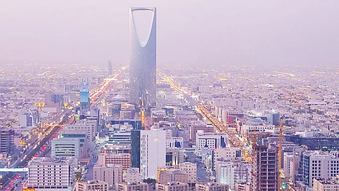 «الحصيني» ينفي قدوم موجة برد خلال اليومين المقبلين