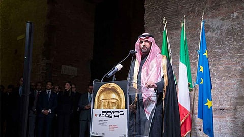 بالصور.. وزير الثقافة يفتتح معرض «روائع آثار المملكة» في محطته الـ 17 بروما