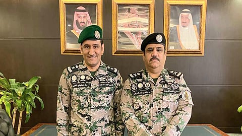 مدير سجون مكة المكرمة يقلِّد المقدم سفر العتيبي رتبته الجديدة