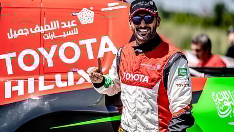 بالفيديو يزيد الراجحي يتفوق على منافسيه ويفوز برالي الرياض