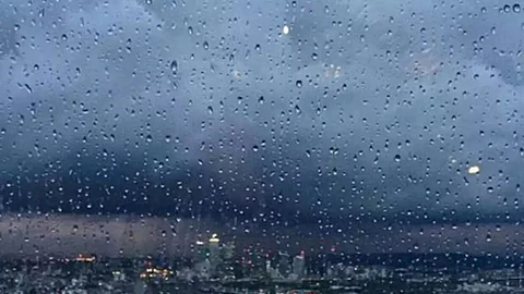 الحصيني: الحرارة تنخفض 7 درجات اليوم الأحد