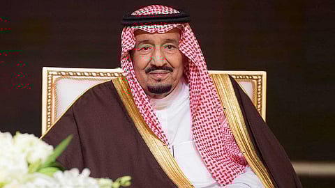 خادم الحرمين الشريفين يتسلَّم التقرير السنوي للديوان العام للمحاسبة ال59