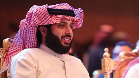 تركي آل الشيخ يوجه بدراسة إقامة مهرجانَي تكريم لسعيد العويران وخالد مسعد