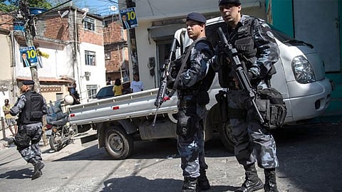 مقتل 9 أشخاص عقب اقتحام الشرطة ملهى ليليًا بالبرازيل