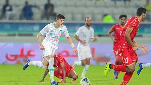 المنتخب السعودي يتحدَّى عُمان في قمة «خليجي 24» بجولة الحسابات المعقدة