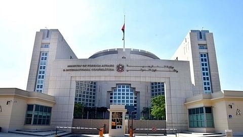 الإمارات تحذر رعاياها في لندن من ارتداء المقتنيات الثمينة