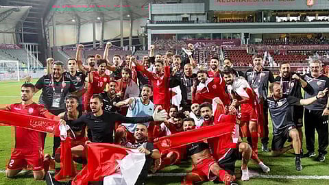 البحرين يكمل عقد المتوَّجين بكأس الخليج.. والسيادة زرقاء
