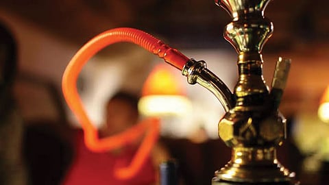 رسميًّا.. الكويت تمنع تدخين «الشيشة» في المقاهي