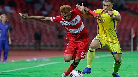 النصر والوحدة يتسابقان على الصدارة في غياب الهلال