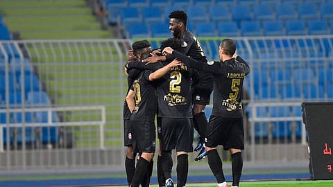 الرائد يعمِّق جراح الشباب في دوري المحترفين