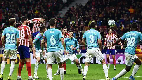 أتلتيكو مدريد يهزم أوساسونا بثنائية في الدوري الإسباني