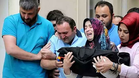 أطفال في سجون أردوغان.. والشرطة تحرم الأمهات من أبنائهن الرُّضَّع