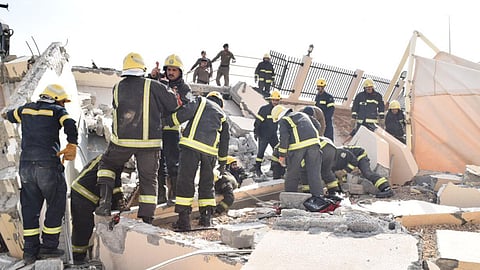 مدني الرياض لـ«عاجل»: وفاة حالة حرجة وإنقاذ 3 مصابين في حادث سور المعرفة