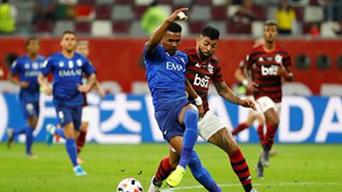 فلامنجو يحرز هدف التعادل بعد خطأ من دفاع الهلال