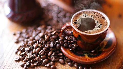 النمر يحذر الطلبة من الإفراط في تناول القهوة خلال الامتحانات