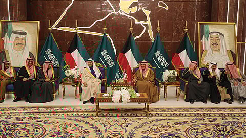 «اتفاقية المنطقة المحايدة» تمهِّد لاستئناف إنتاج 500 ألف برميل نفط يوميًا