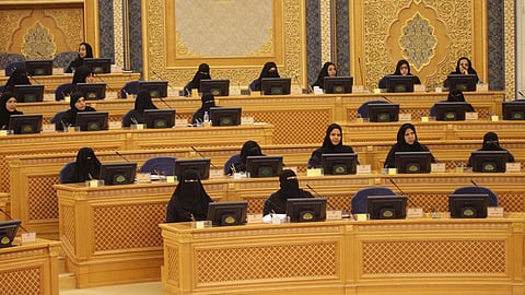 جواهر العنزي: إنشاء مكاتب للرقابة ومكافحة الفساد بالوزارات «ضرورة»