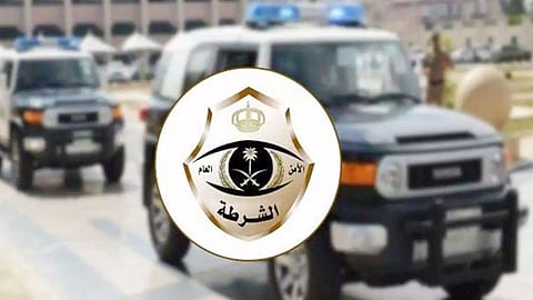 شرطة عسير تنهي سطوة مطلوب أمنيّ.. نفّذ اعتداءات مسلّحة وتحصّن بالجبل