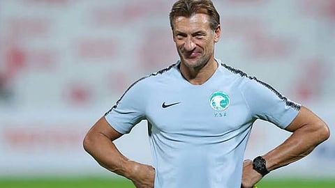 الأخضر ورينارد.. الواقعية الفرنسية تضبط إيقاع الموهوبين