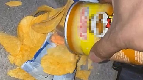 أخفياها بطريقة مبتكرة.. أمن الطرق يضبط مخدرات مع وافدين بالجوف