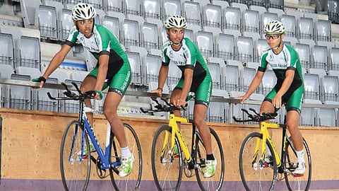 المنتخب السعودي للدراجات يستهل مشاركته غدًا في البطولة العربية للمضمار