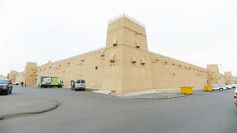 قصر القشلة الأثري يفتح أبوابه لاستقبال زوار موسم حائل